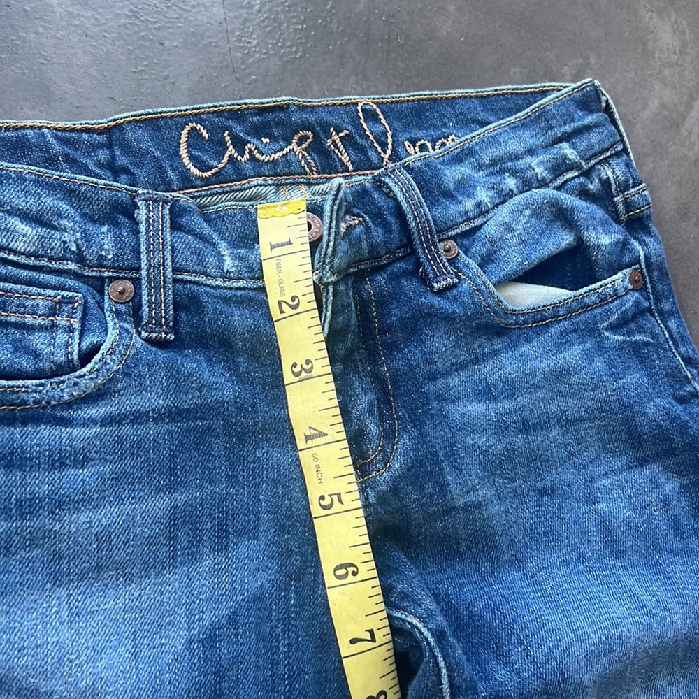 Classic Chip and Pepper denim. Length has been altered for the petites. - Picture 8 of 9